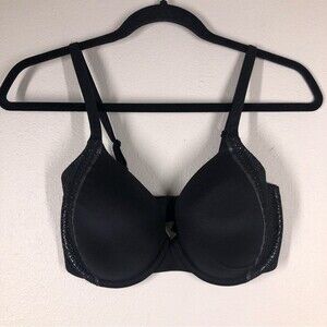 Victoria’s Secret Black Lined Perfect Coverage Bra Metallic Lace 32DDD
